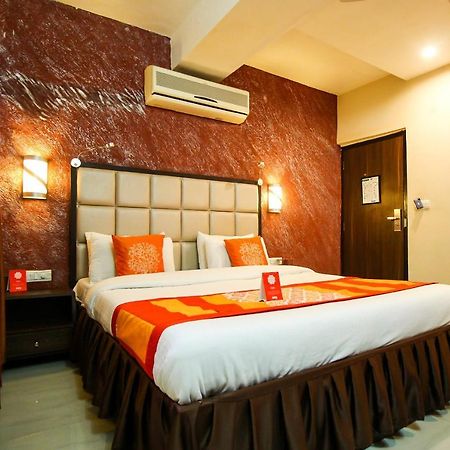 Oyo 8786 Hotel Maan Residency Ahmadabad Zewnętrze zdjęcie