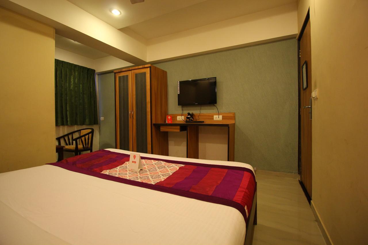 Oyo 8786 Hotel Maan Residency Ahmadabad Zewnętrze zdjęcie
