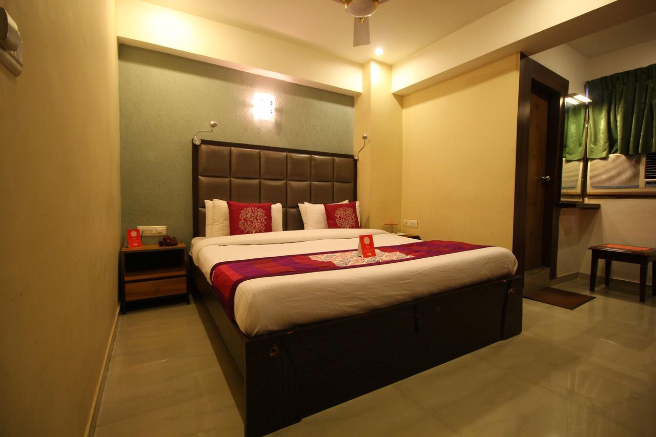 Oyo 8786 Hotel Maan Residency Ahmadabad Zewnętrze zdjęcie
