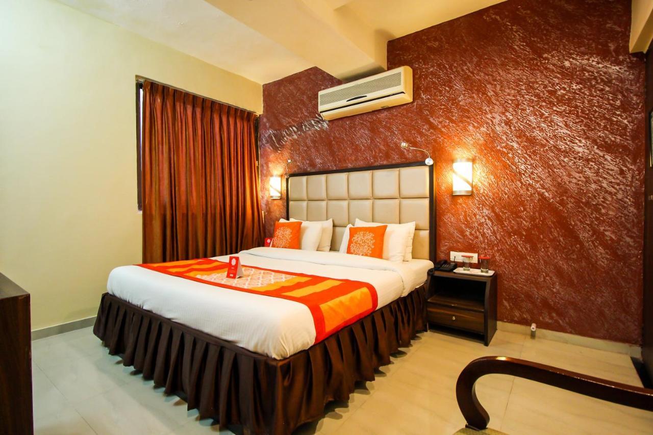 Oyo 8786 Hotel Maan Residency Ahmadabad Zewnętrze zdjęcie